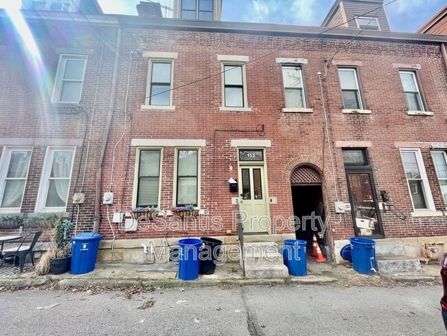 Building Photo - 153-43rd 1/2 Street