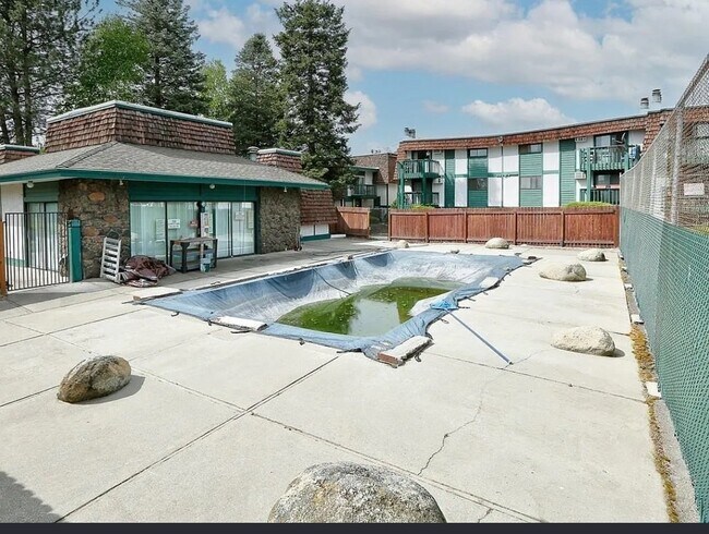 Photo - 2121 E Upriver Dr Unit Spokane Condo