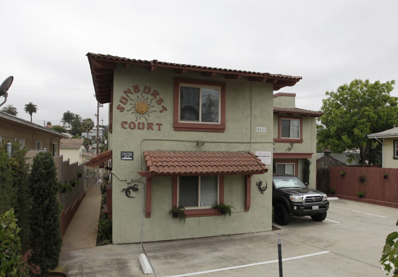 Photo - Sunburst Court