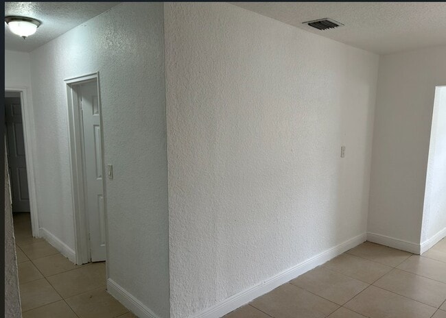 Photo - 2571 NW 153rd St