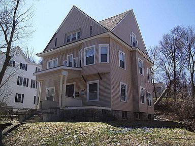 Building Photo - 424 Columbus Ave Unit 1