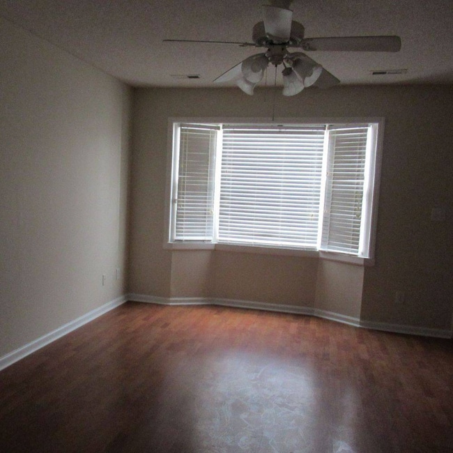 Photo - 3959 Sterling Pointe Dr