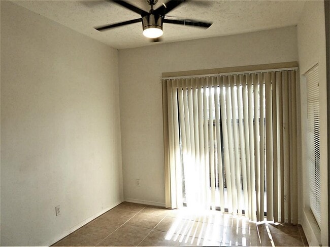 Photo - 9707 Richmond Ave Unit 67
