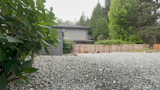 Photo - 3155 Highland Blvd
