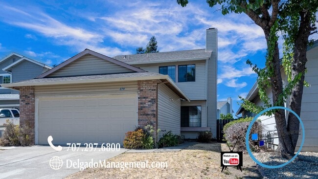 Building Photo - Glen Cove! Newly remodeled three bedroom, two and half bathrooms available now