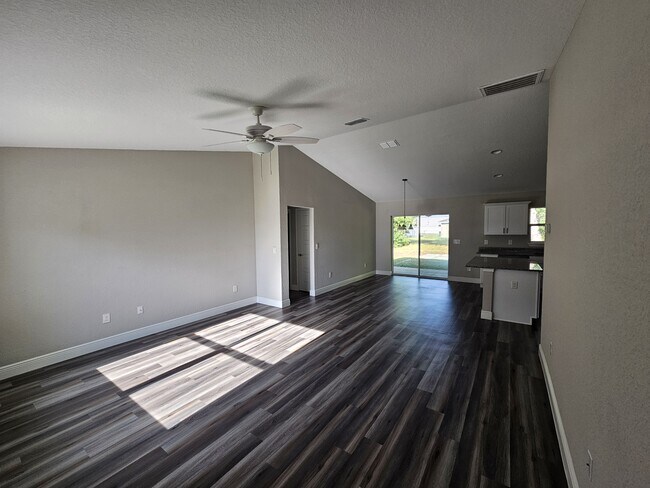 Photo - 56 Pine Trace Ct