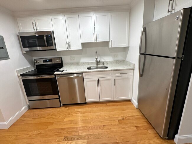 Photo - 14 Westford St Unit 8