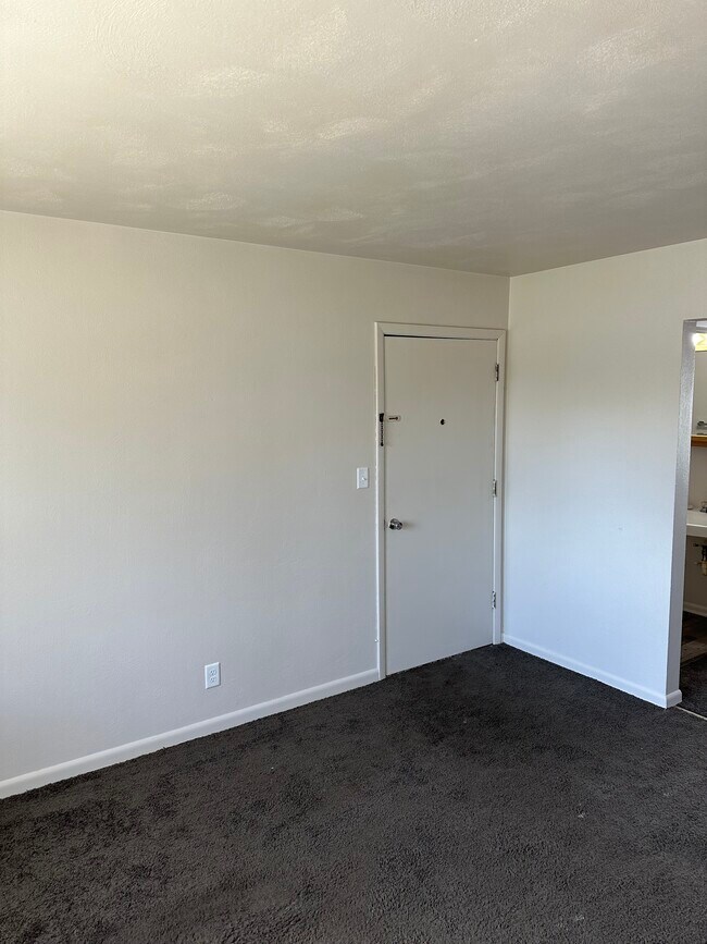 Photo - Washington Unit 1