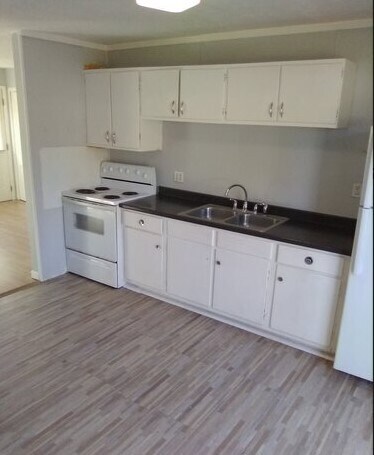 Photo - 137 Latimer Rd Unit 137