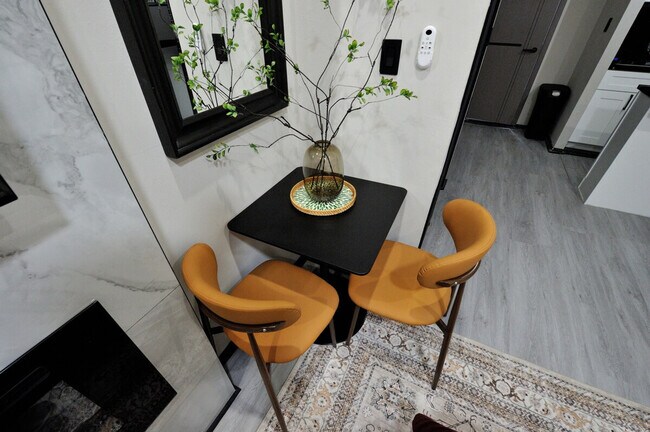 309 W 43rd St Unit SI ID1560796P