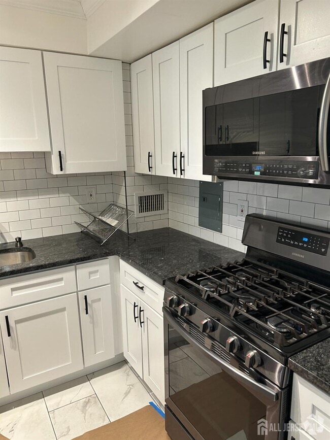 Building Photo - 276 Prospect St Unit 3H Rental