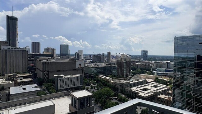400 W Peachtree St NW Unit 2905