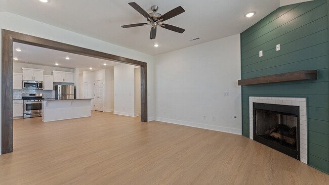 Photo - 4246 W Buckaroo St