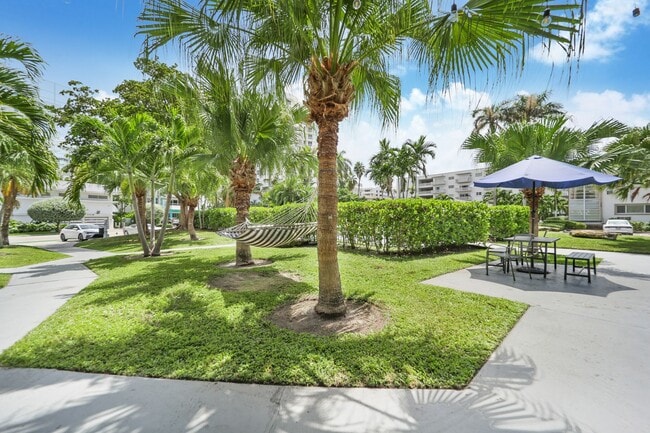Building Photo - 9800 East Bay Harbor Drive Rental
