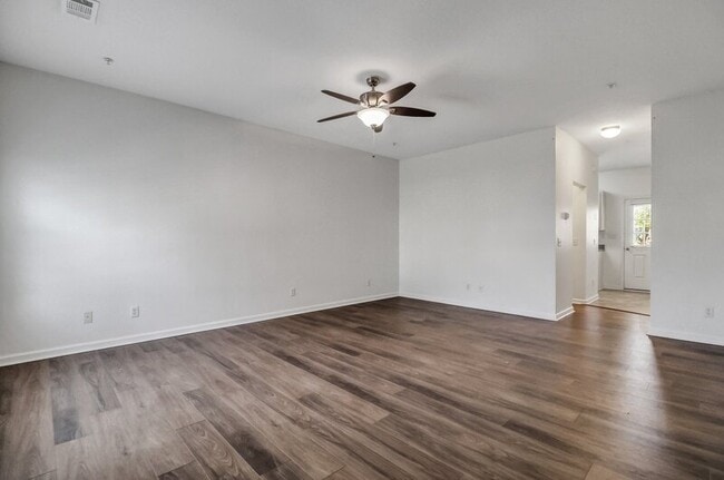 Photo - 375 Laurel Oak Ln