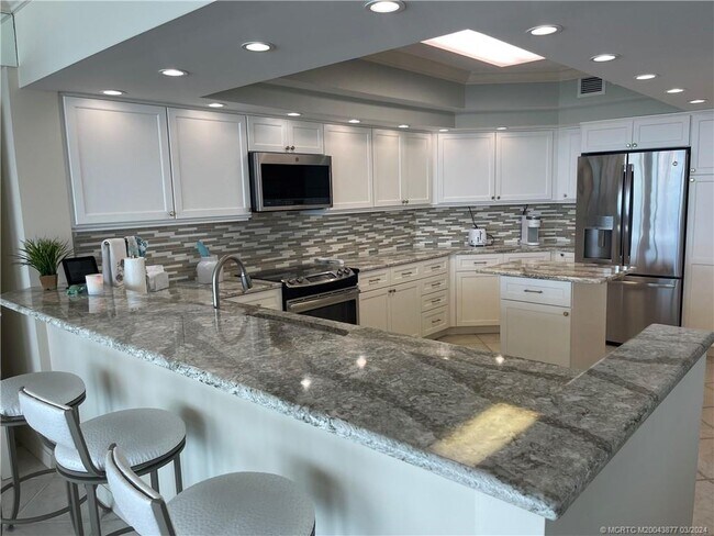 Photo - 8600 S Ocean Dr Unit 303