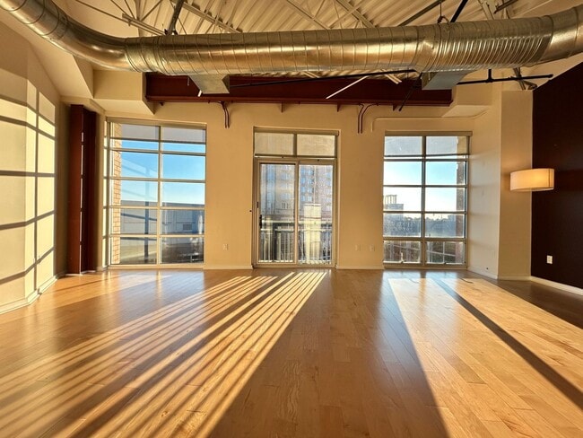 Photo - Welcome to Studio 56 at Town Center in Vir... Unit 546