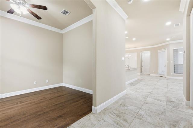 Photo - 814 Milton Way