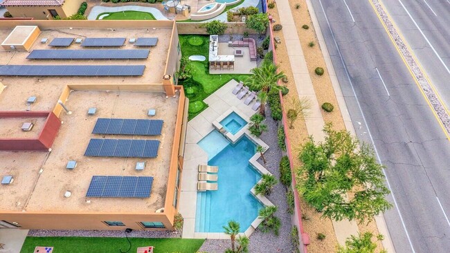 Photo - 48749 Renewal St