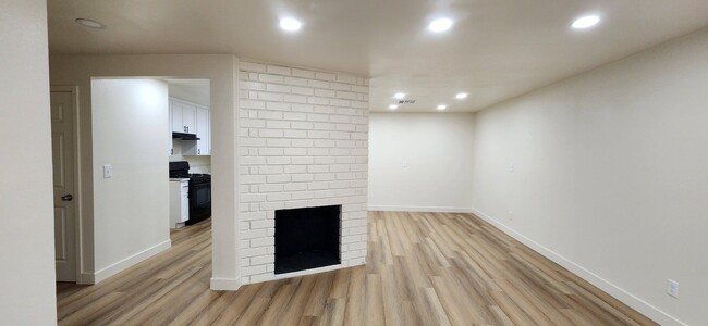 Photo - 1417 N Pennsylvania Ave Condo Unit 1417