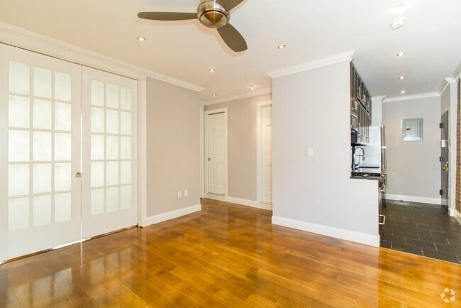 Building Photo - 334 E 100th St Unit 5A Rental