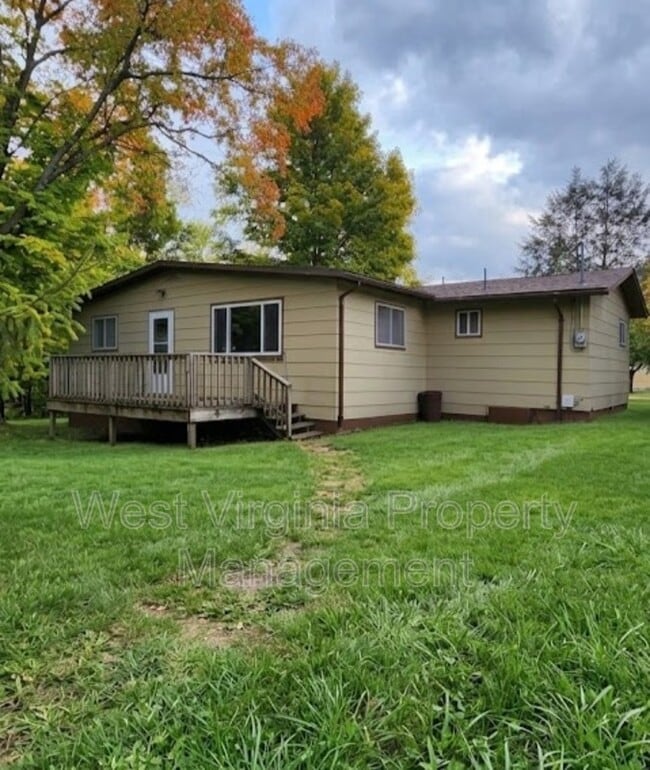Building Photo - 112 Breezemont Ln