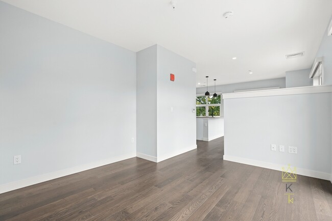 Photo - 54 Auburn St Apartment Unit 202