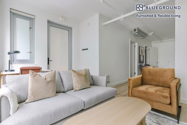 Photo - 1395 22nd St Unit FL7-ID2098