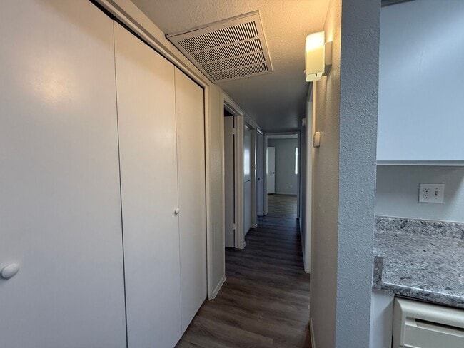 Photo - Renovated Glendale 3 Bedroom Condo with New Flooring