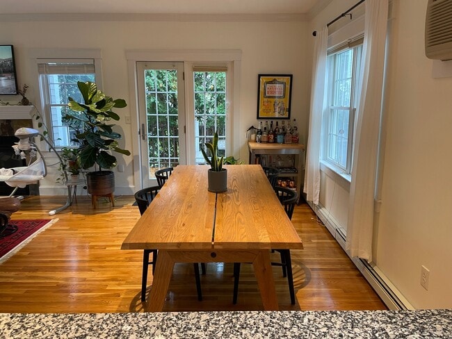 Dining Area - 38 Lourdes Ave