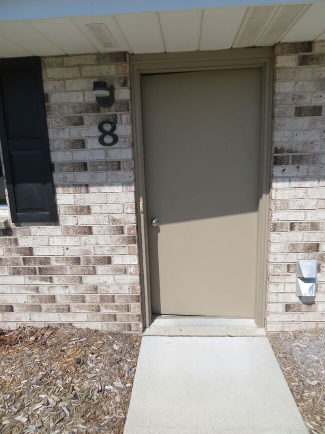 Photo - 628 W State St Unidad 628 Apt#8