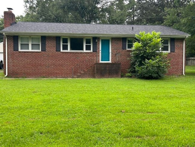 Dinwiddie VA - Dinwiddie VA House