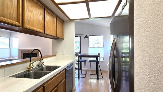 Photo - 38715 Huntington Cir