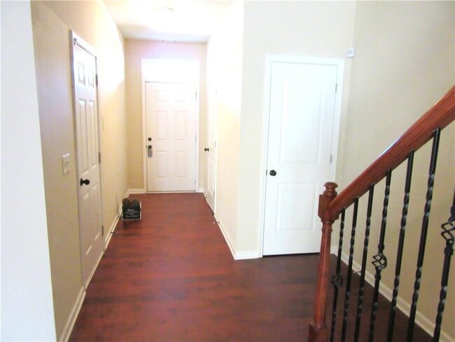 Photo - 2729 Morgan Glen Rd NE