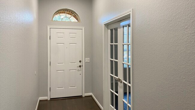 10 Pinestead Ct