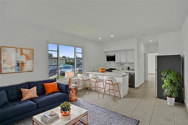 Photo - 2160 Bay Dr Unit 1-1