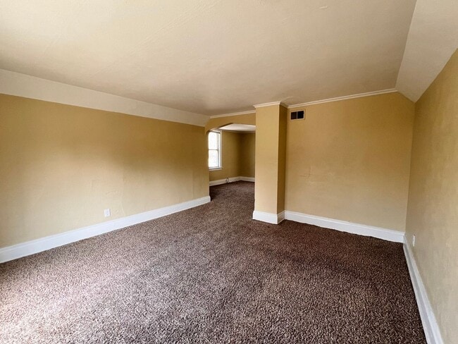 Photo - 3010 Warsaw St Unit Upper