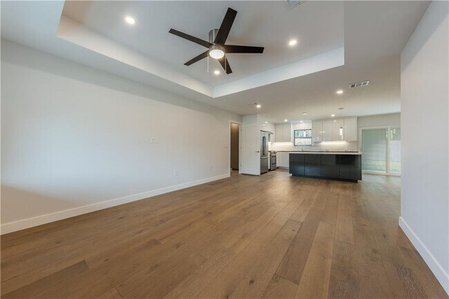 Photo - 5104 Woodmoor Dr