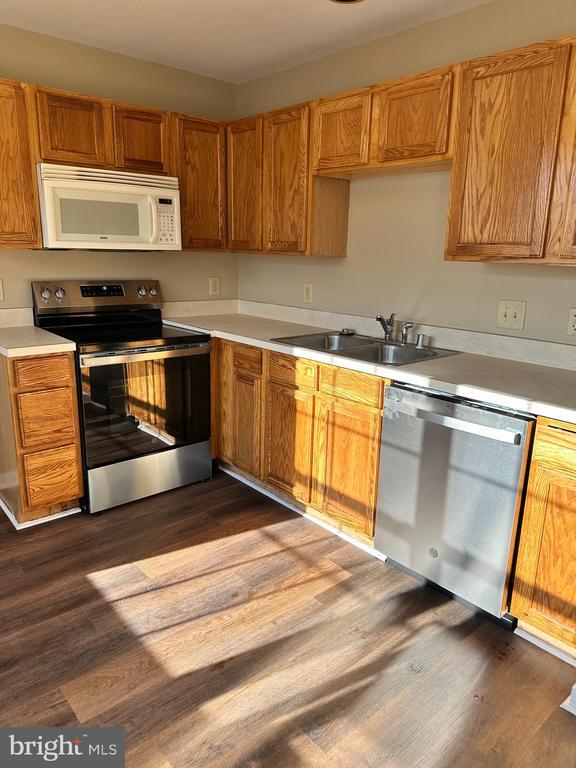 Photo - 7114 Wytheville Cir