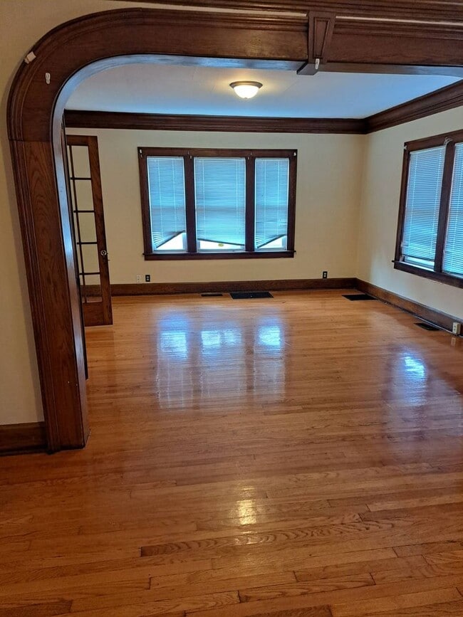 Photo - Beautiful Large Home for rent