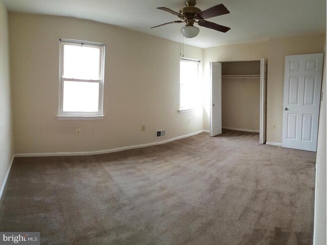 Photo - 8091 Community Dr