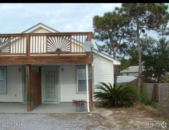 Building Photo - Very cute, 1 bedroom 1 bath,walking distan... Rental
