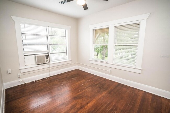 Photo - 409 E Jean St Unit 4