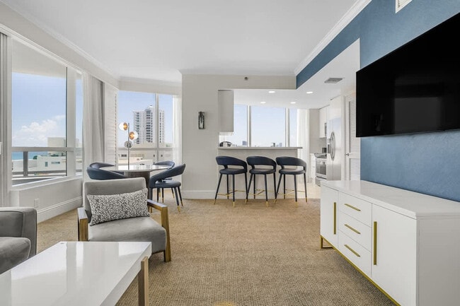 Photo - 4401 Collins Ave Unidad ID1372350P