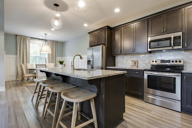 Photo - **NOW AVAILABLE!!**  Gorgeous Home Minutes from Downtown Nashville Unit A