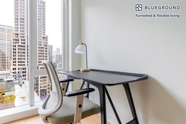 Photo - 340 E North Water St Unidad SI FL16-ID1364