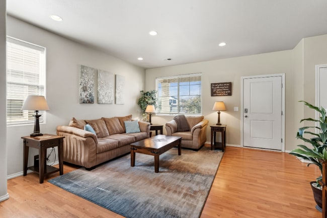 Building Photo - 538 Walhalla Ct