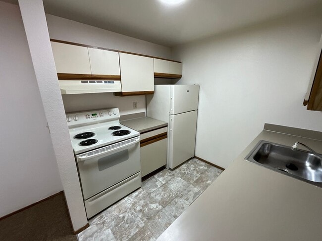 Photo - Park Royal Apartments