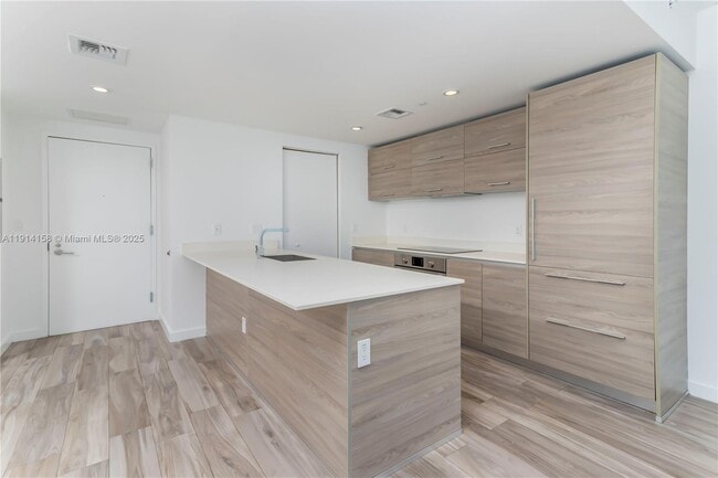 Photo - 1300 S Miami Ave Unit 2604