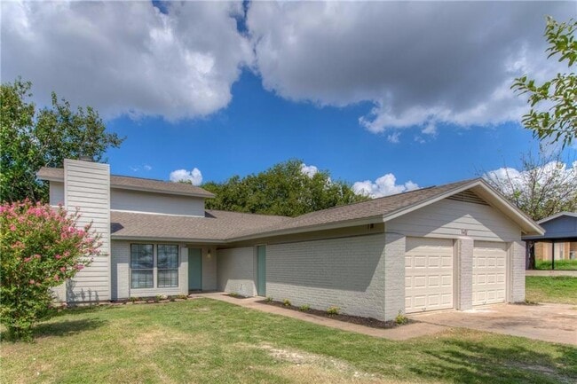 Building Photo - 9412 Teasdale Terrace